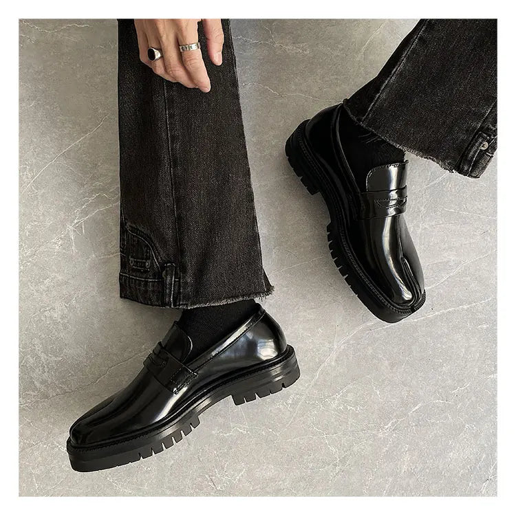 Loafer Tabi Bico Dividido Sola Grossa Unissex