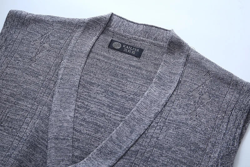Colete Tricot Abotoado Simples