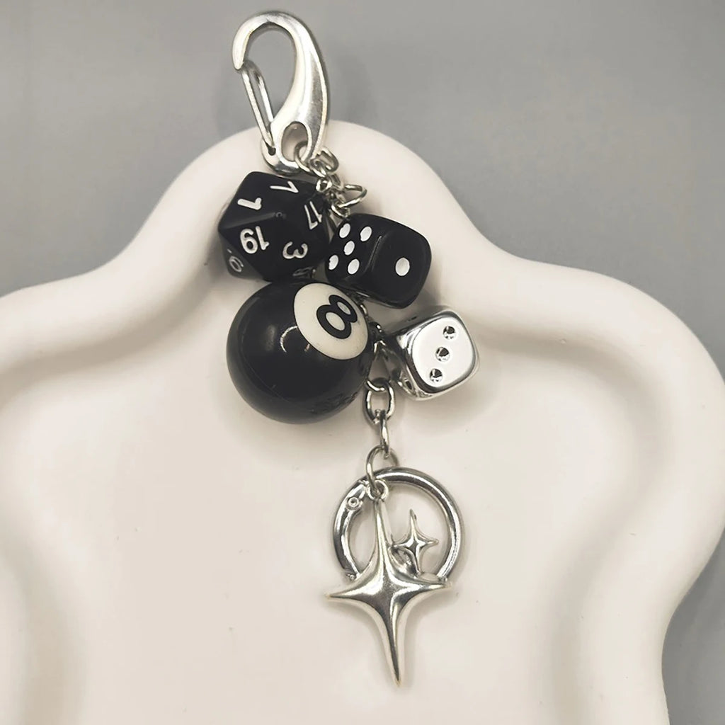 Pingente Streetwear 8-Ball