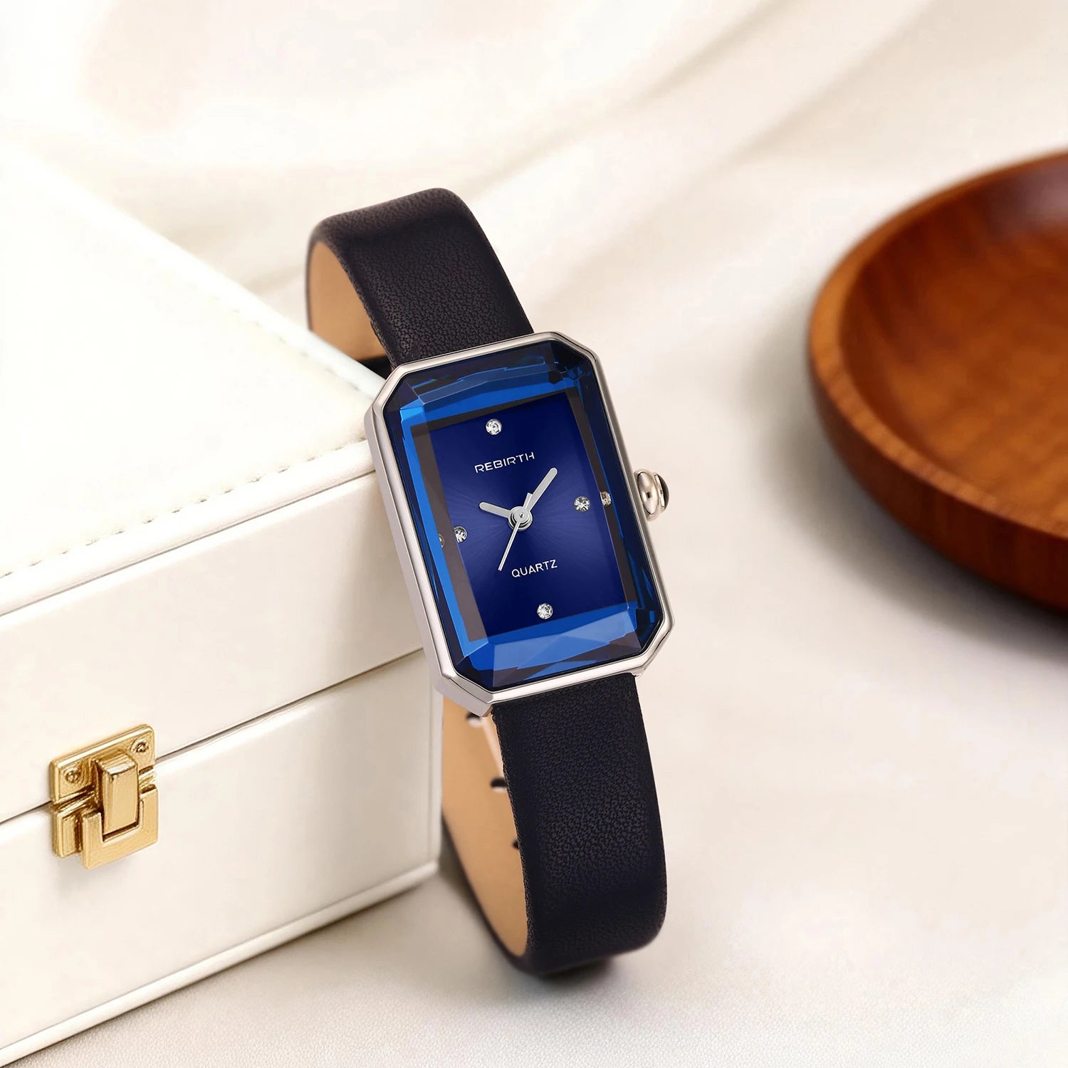 Relógio Quartz Retrô Slim
