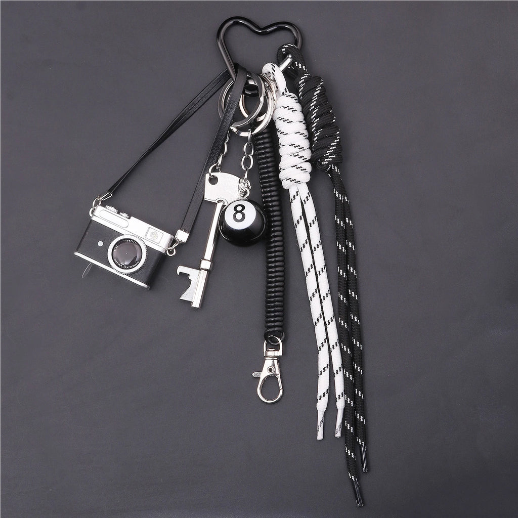 Chaveiro Streetwear Corda com Pingentes