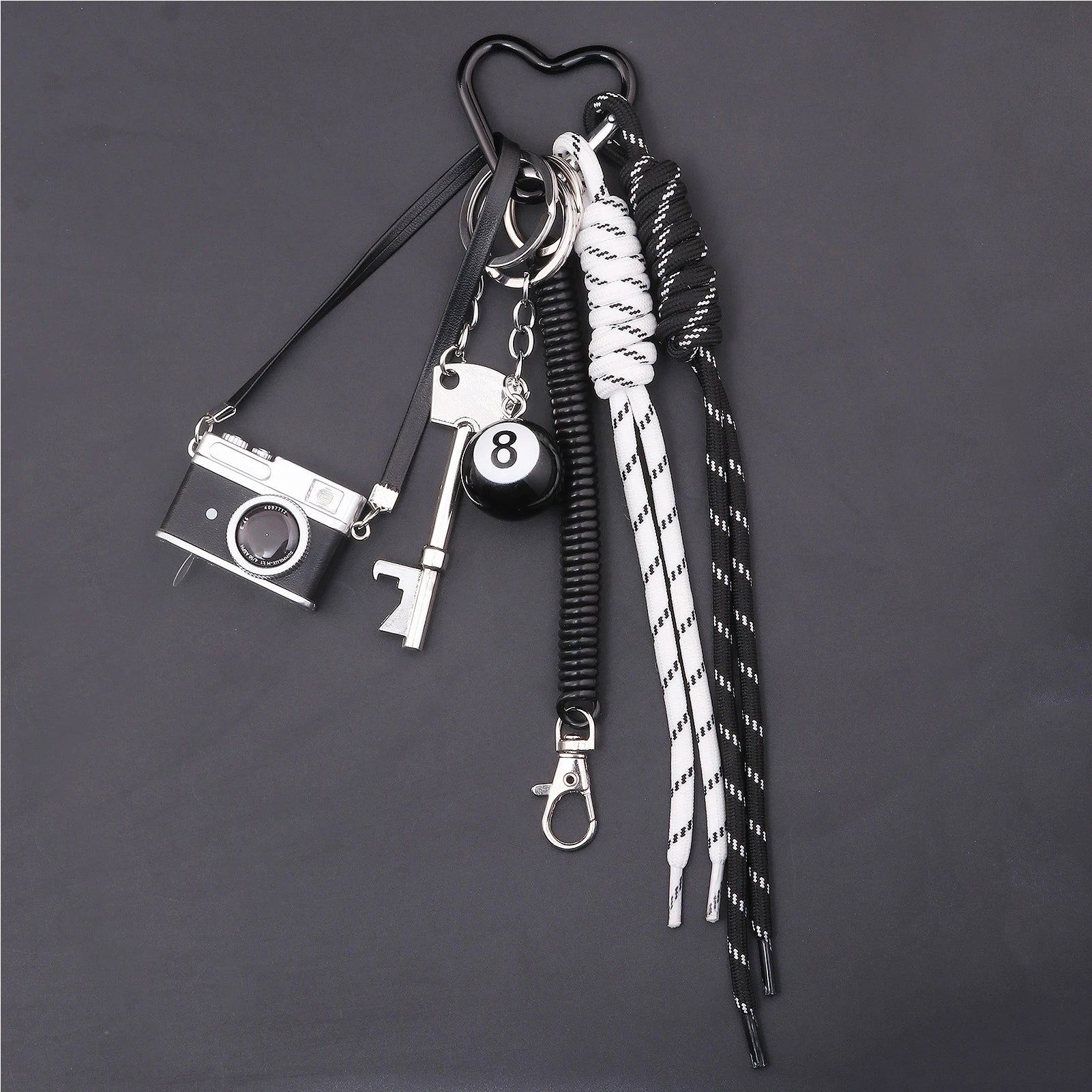 Chaveiro Streetwear Corda com Pingentes