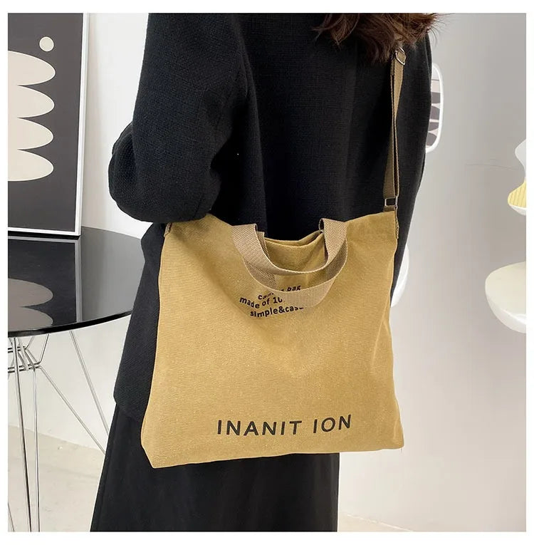 Bolsa Transversal em Lona Estilo Utilitário