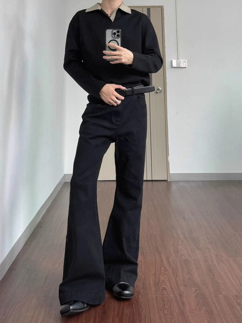 Jeans Slim Micro Flared Preto