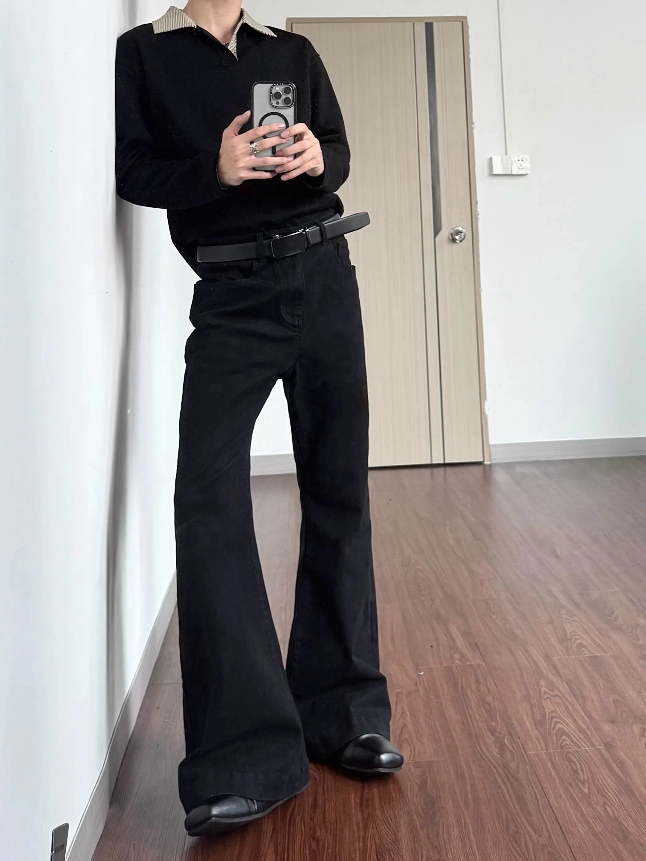 Jeans Slim Micro Flared Preto