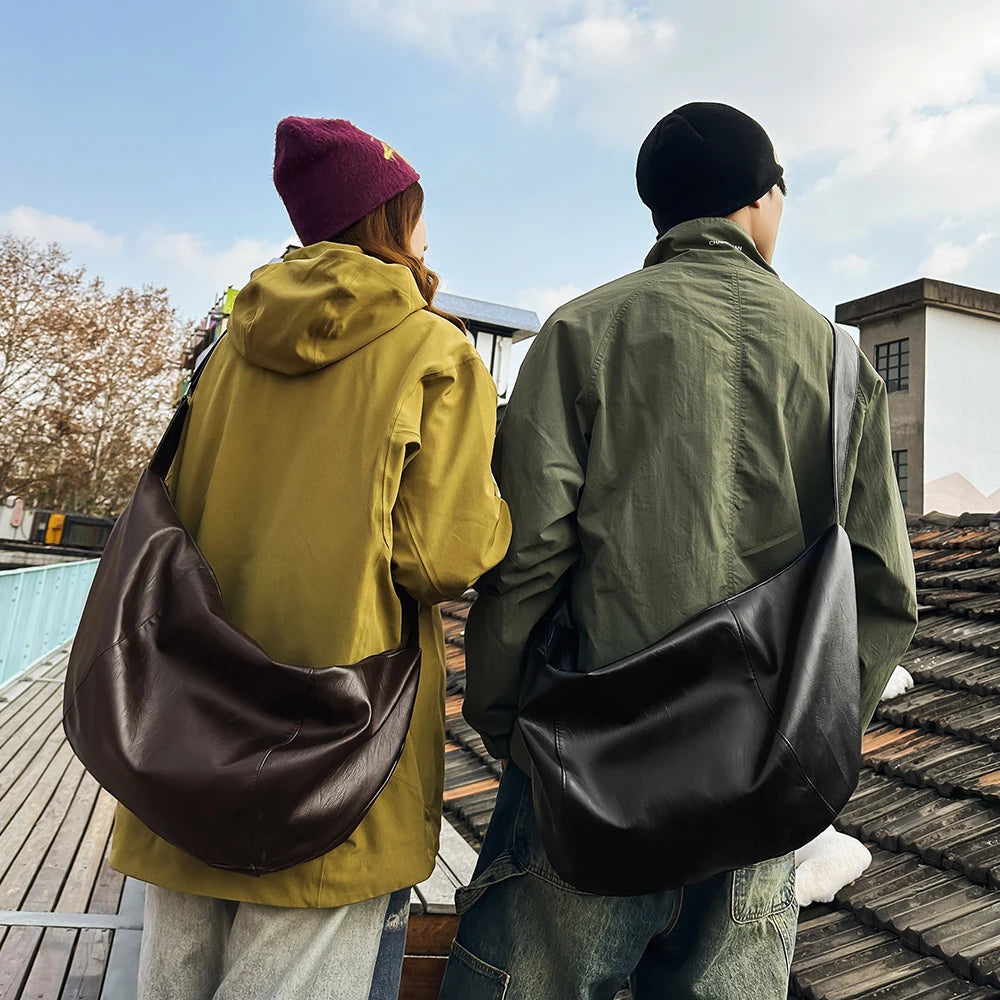Bolsa Crossbody PU Oversized Preta