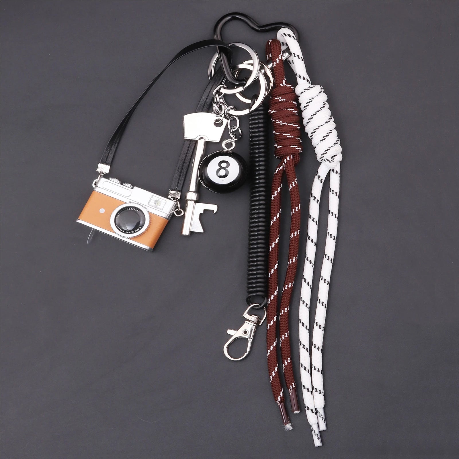 Chaveiro Streetwear Corda com Pingentes
