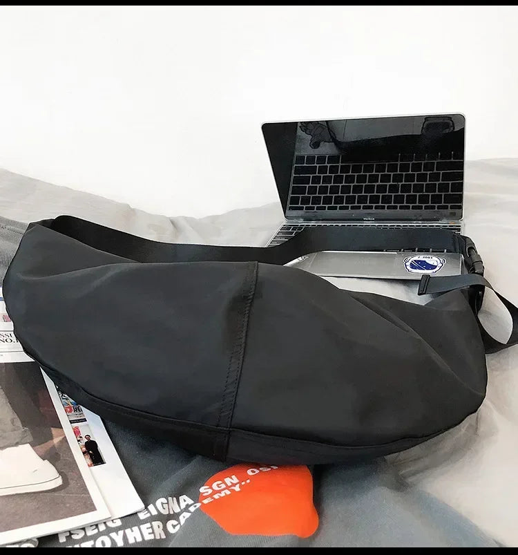 Bolsa Crossbody Nylon Urban Oversized