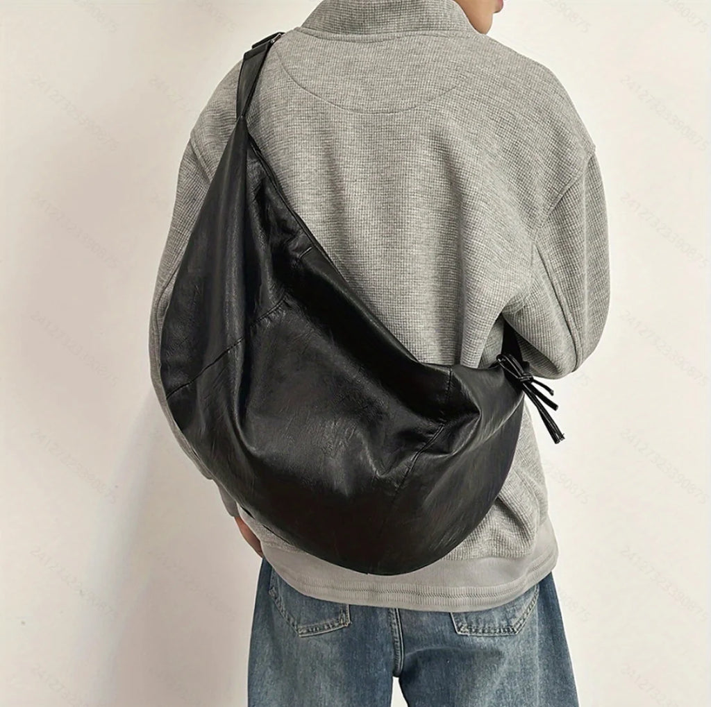 Bolsa Crossbody PU Oversized Preta